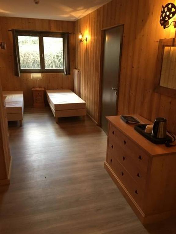 Hotel Les Combelles 沙泰勒 外观 照片