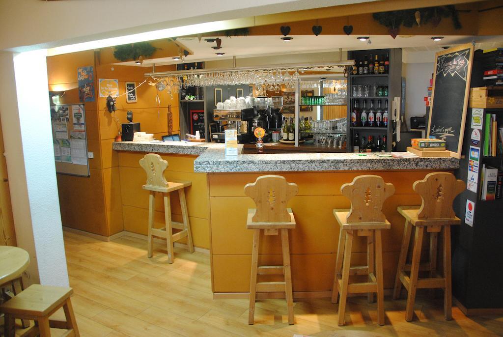 Hotel Les Combelles 沙泰勒 外观 照片